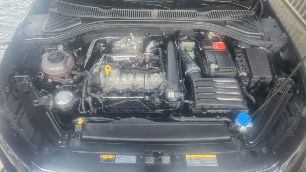 Volkswagen Jetta - фото 10