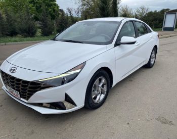 HyundaiElantra2021