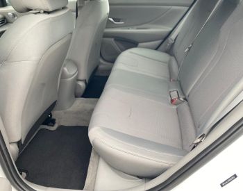 HyundaiElantra2021