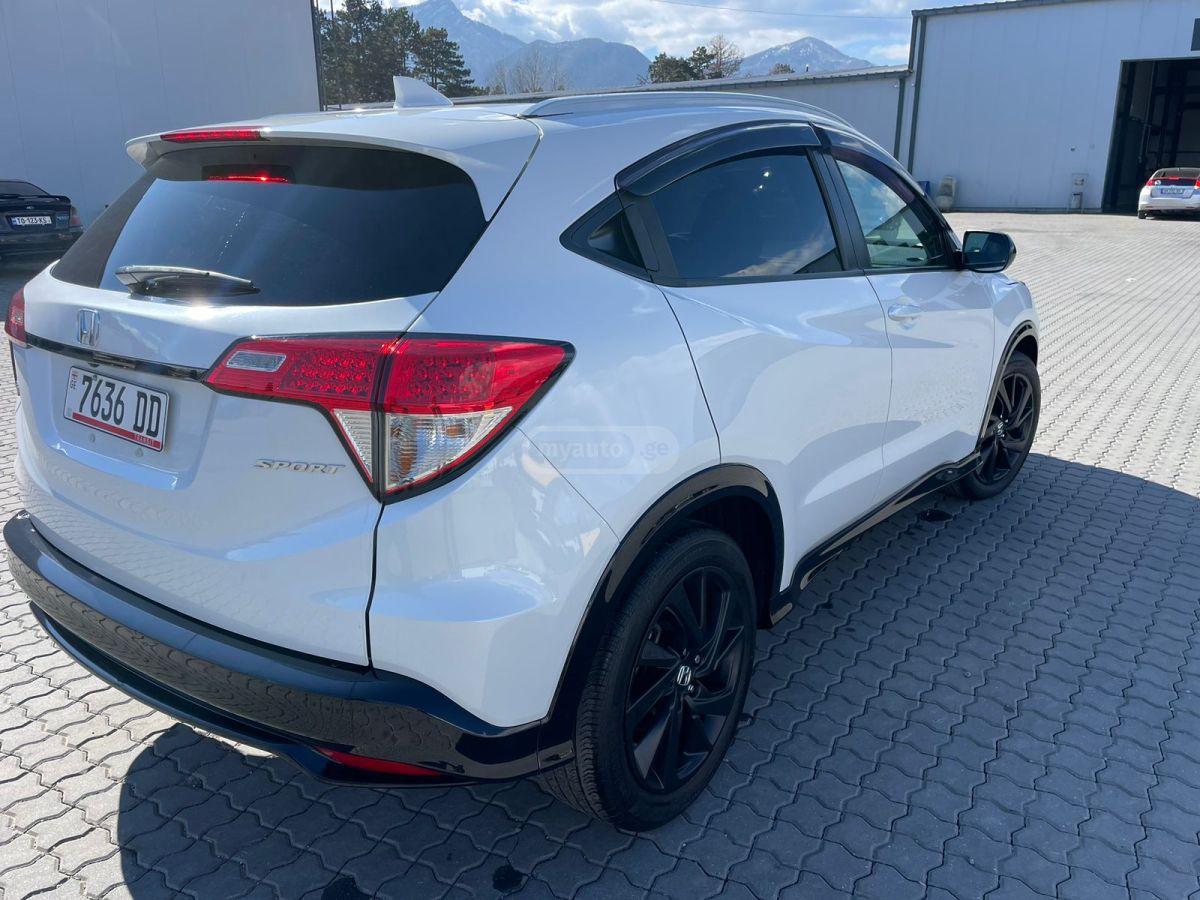 Honda Sport 4dr Front-Wheel Drive CV — миниатюра 5