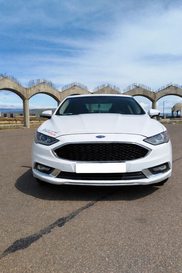 Ford Fusion - фото 1