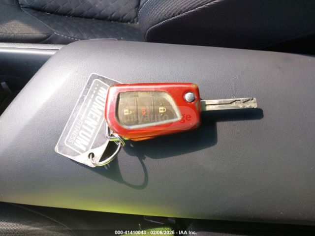 Toyota LE 4dr Front-Wheel Drive Sport — миниатюра 10