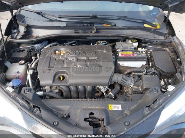 Toyota LE 4dr Front-Wheel Drive Sport — миниатюра 9