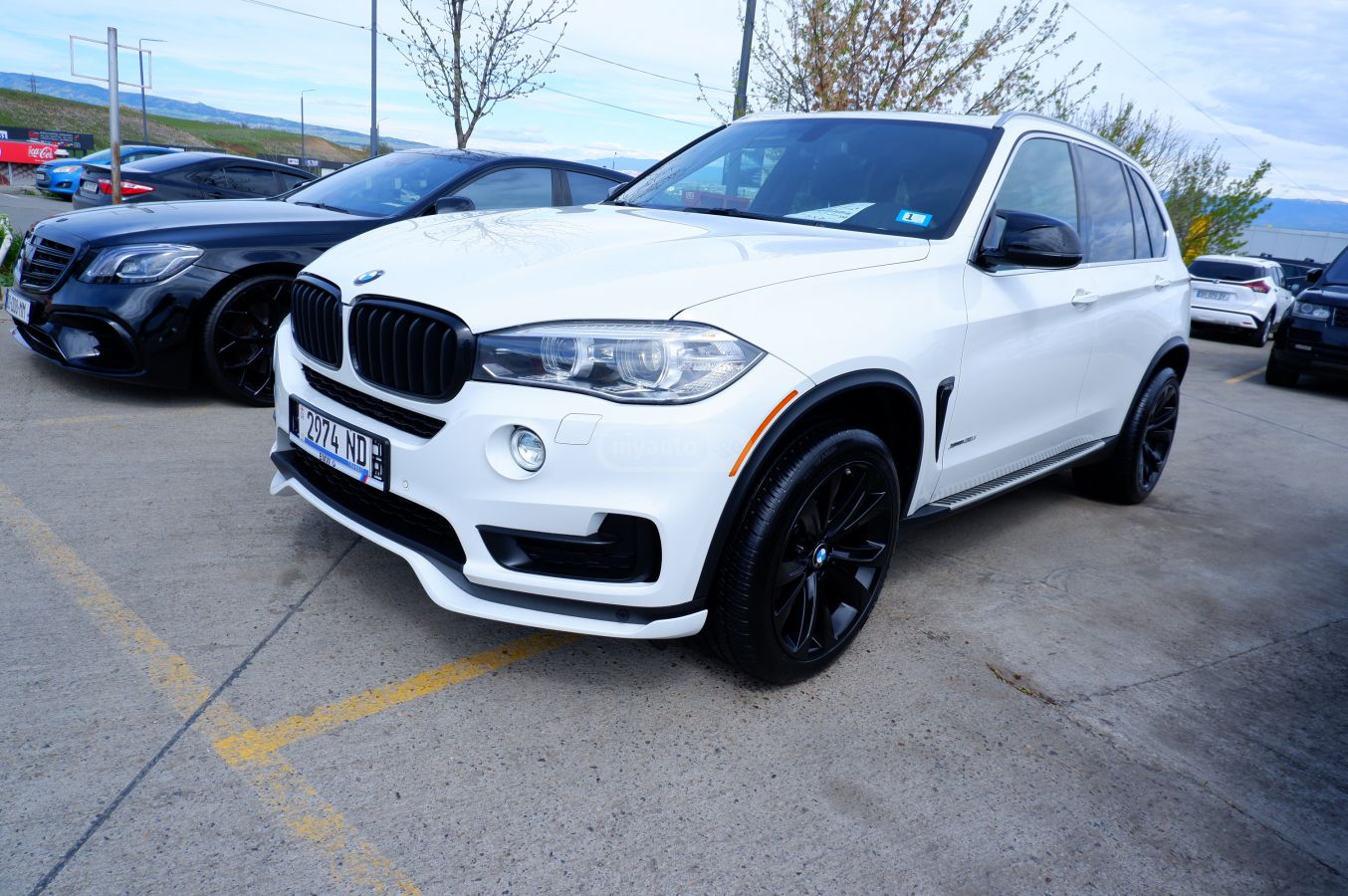BMW X5 - фото 1