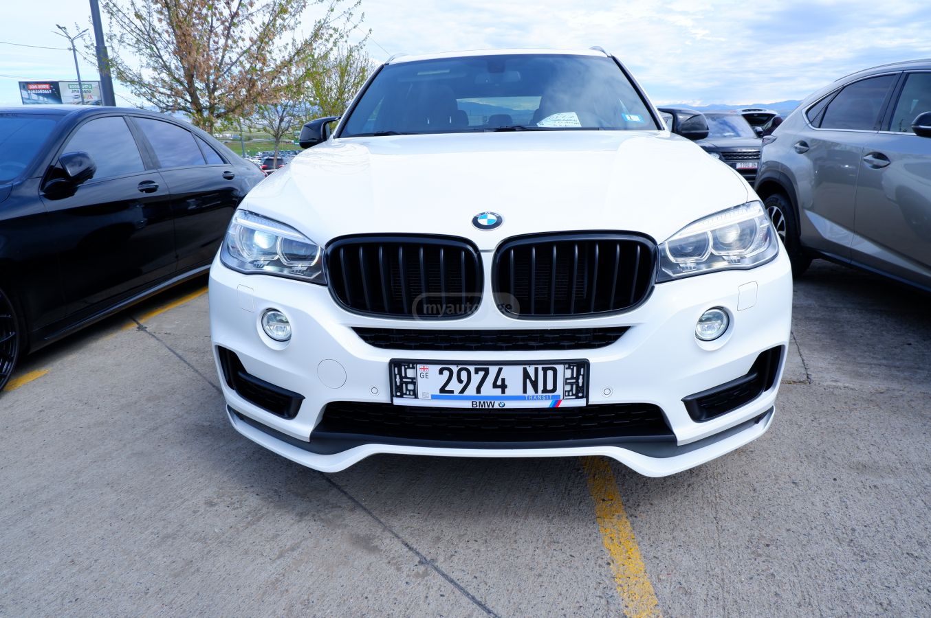 BMW X5 - фото 2
