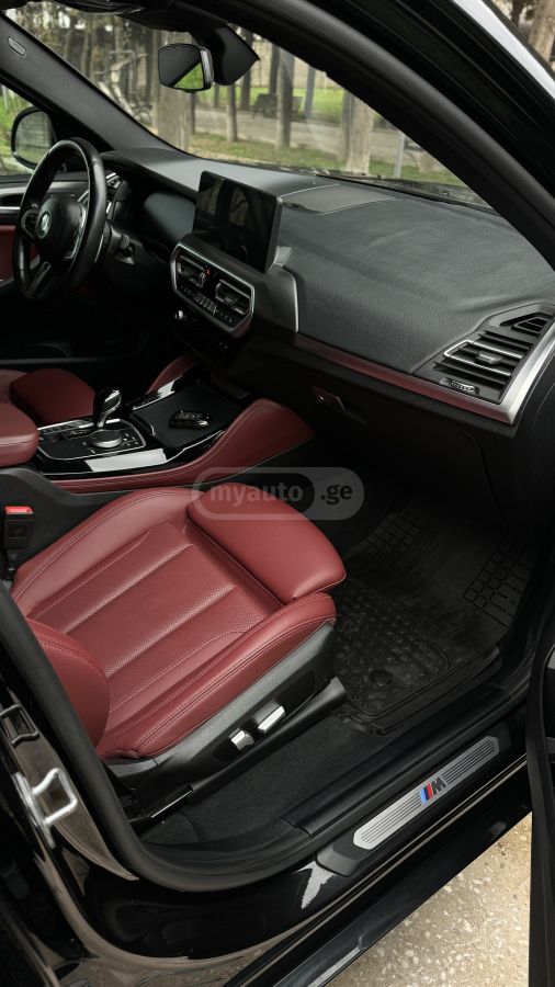 BMW X4 - фото 12