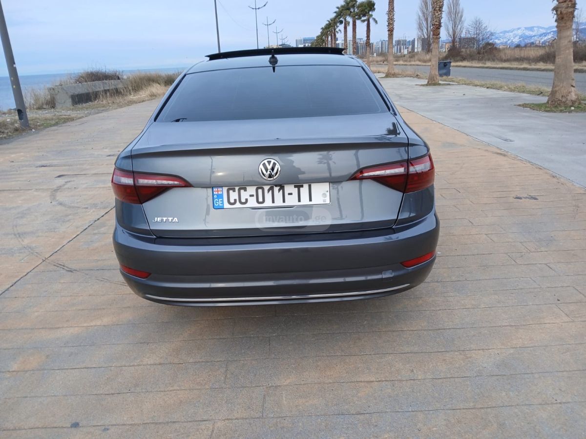 Volkswagen Jetta - фото 10