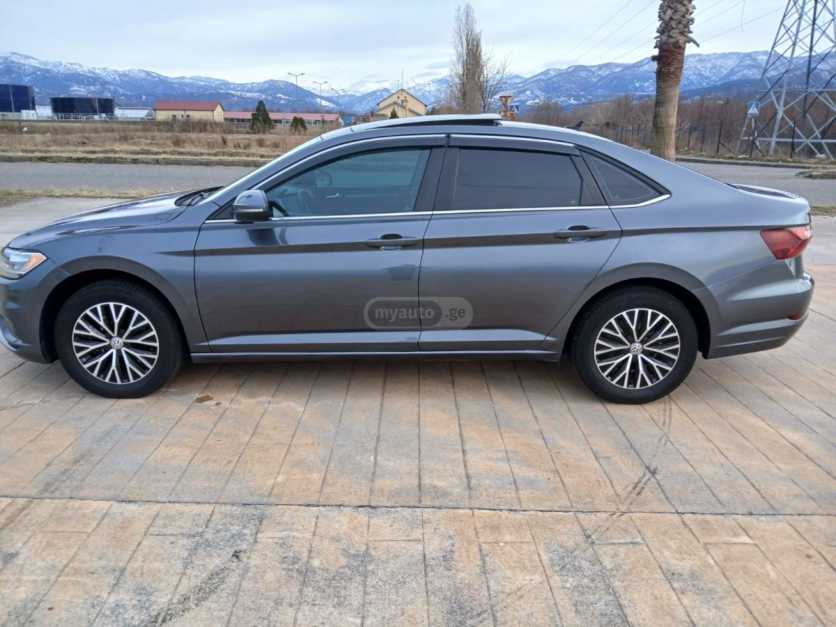 Volkswagen Jetta - фото 8