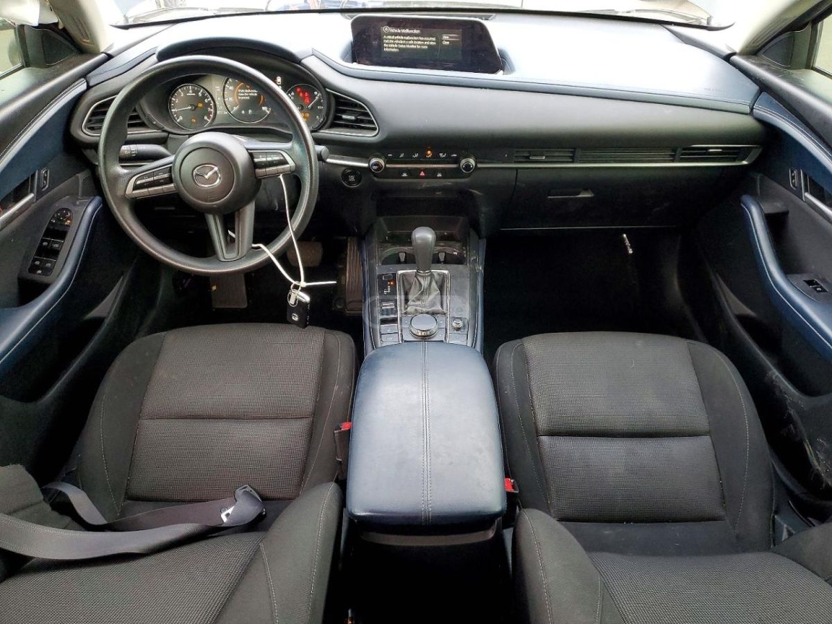 Mazda CX-30 - фото 8