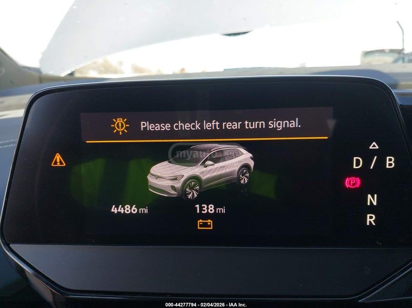 Volkswagen ID 4 - фото 7