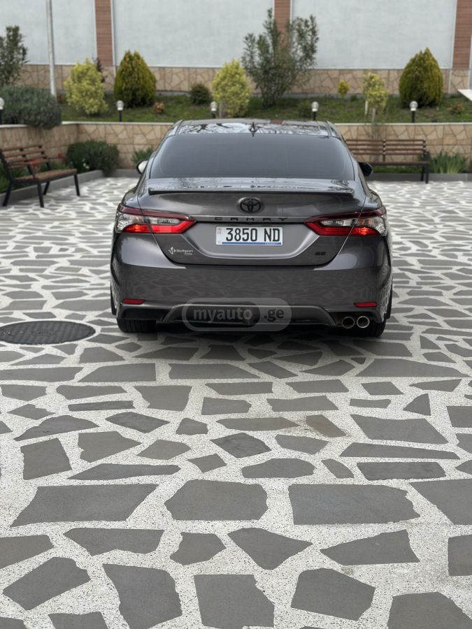 Toyota Camry - фото 6