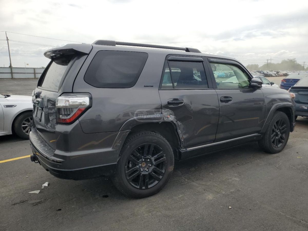 Toyota 4 Runner - фото 4