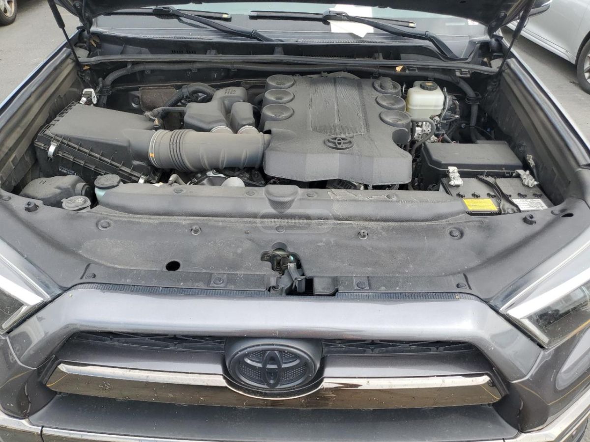 Toyota 4 Runner - фото 9