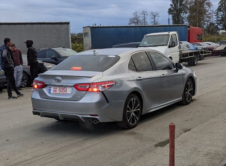Toyota Camry - фото 14