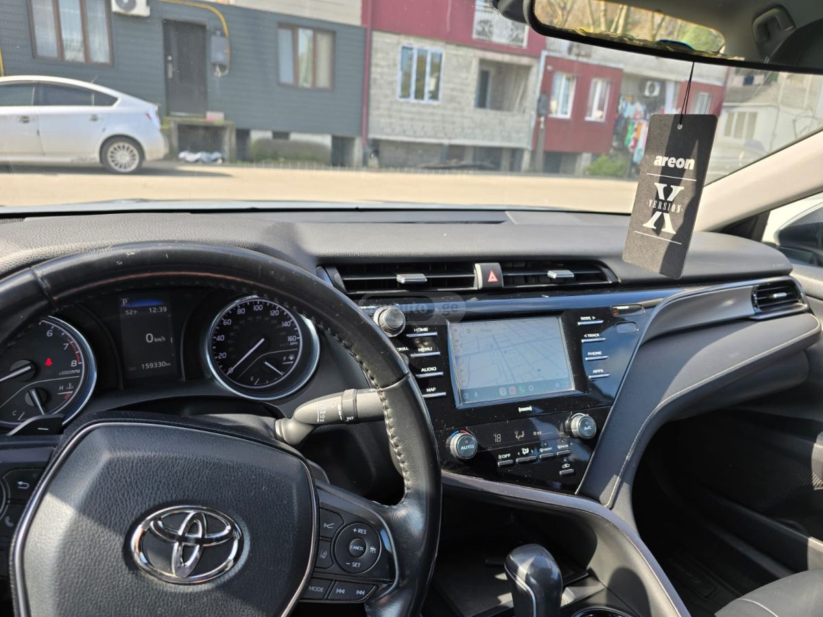 Toyota Camry - фото 8