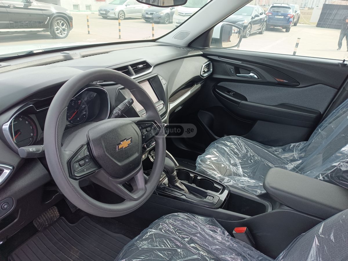 Chevrolet Trailblazer - фото 9