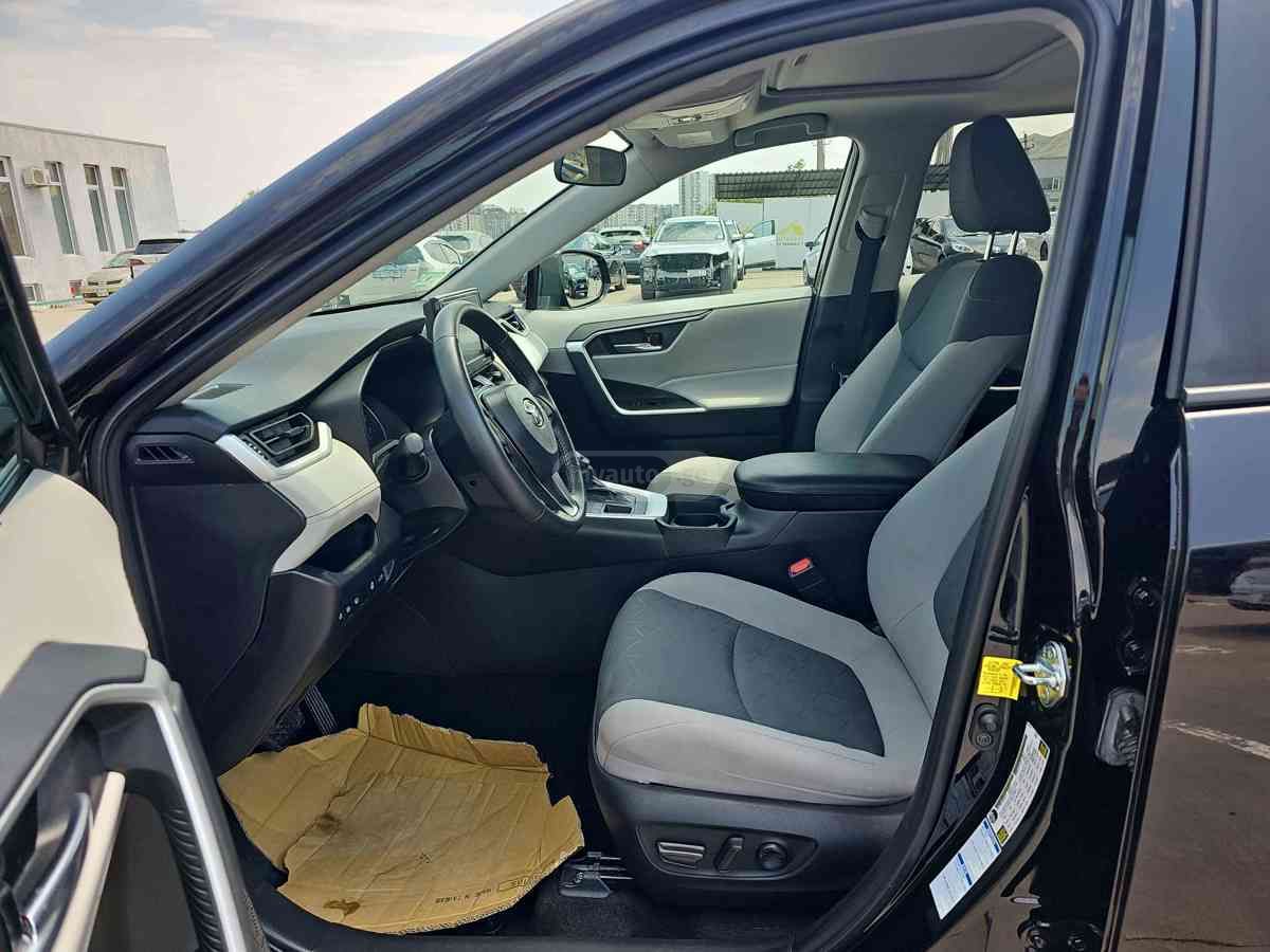 Toyota Toyota RAV4 — миниатюра 9