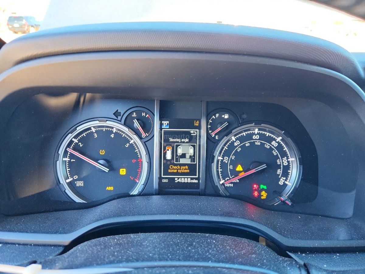 Toyota 4 Runner - фото 9