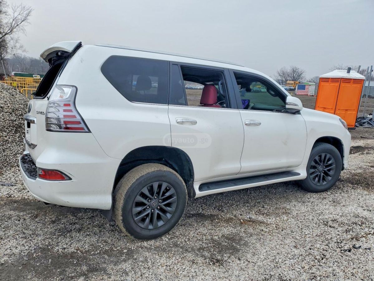 Lexus GX 460 - фото 3