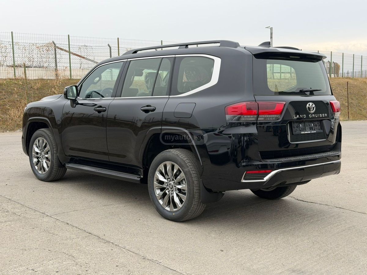 Toyota Land Cruiser - фото 3