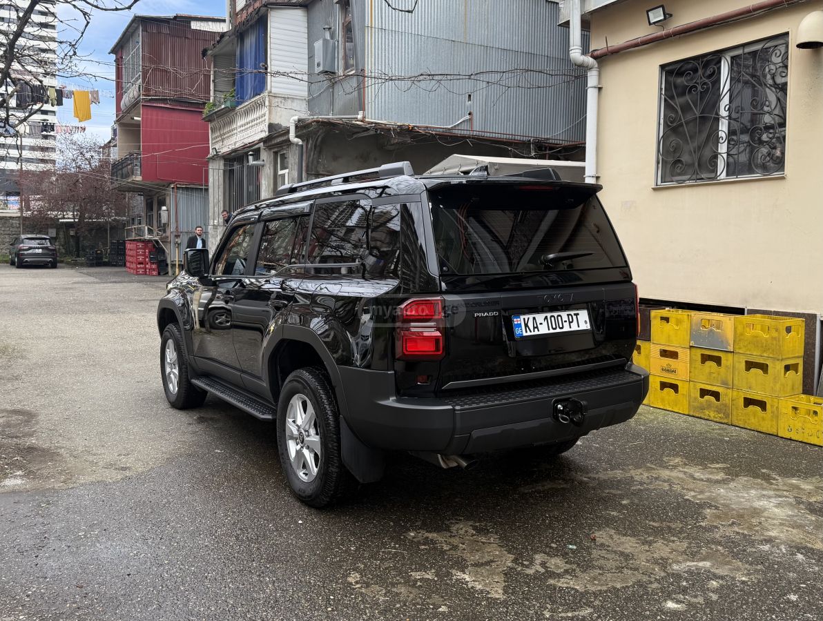Toyota Land Cruiser Prado 2025 — миниатюра 4