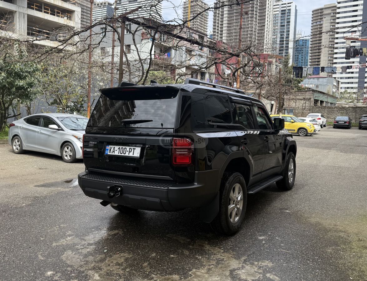 Toyota Land Cruiser Prado 2025 — миниатюра 5