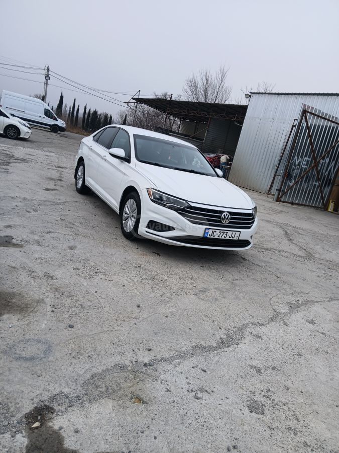 Volkswagen Jetta - фото 3