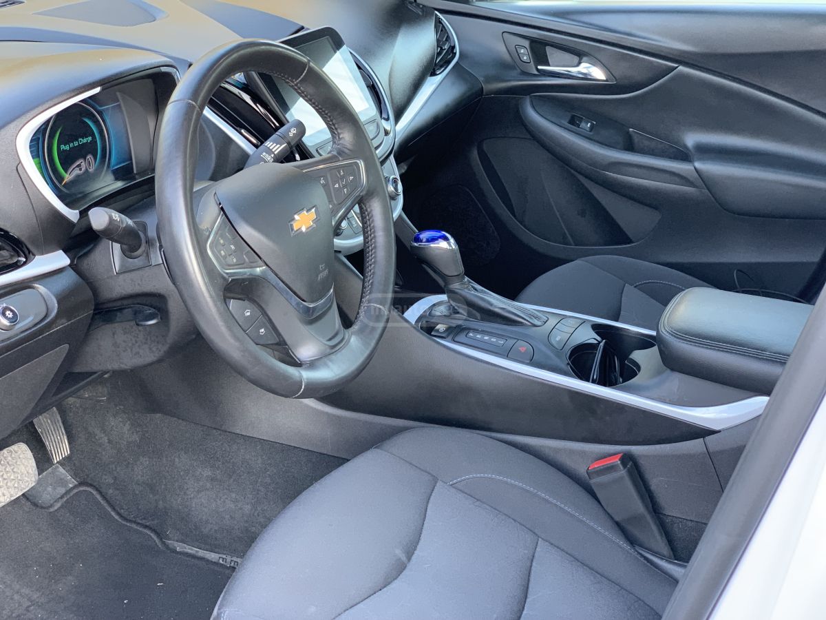 Chevrolet Volt - фото 12