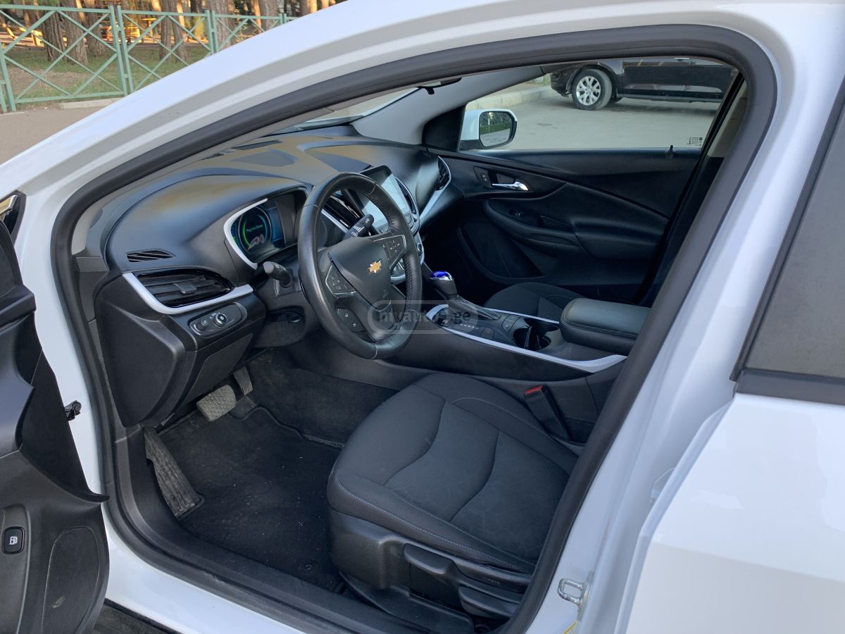 Chevrolet Volt - фото 13