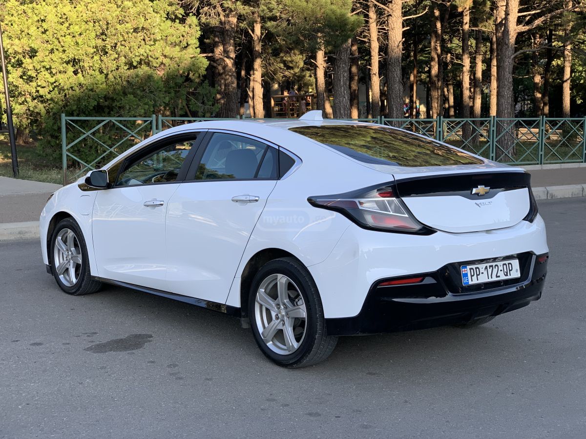 Chevrolet Volt - фото 9