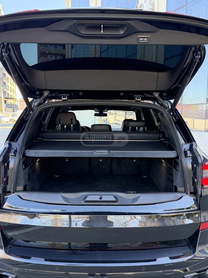 BMW X5 - фото 13