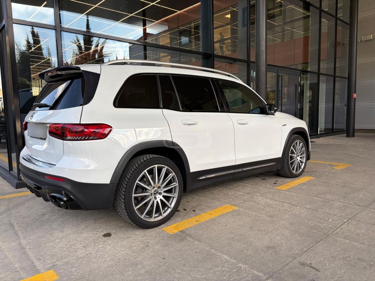 Mercedes-Benz GLB 250 - фото 5