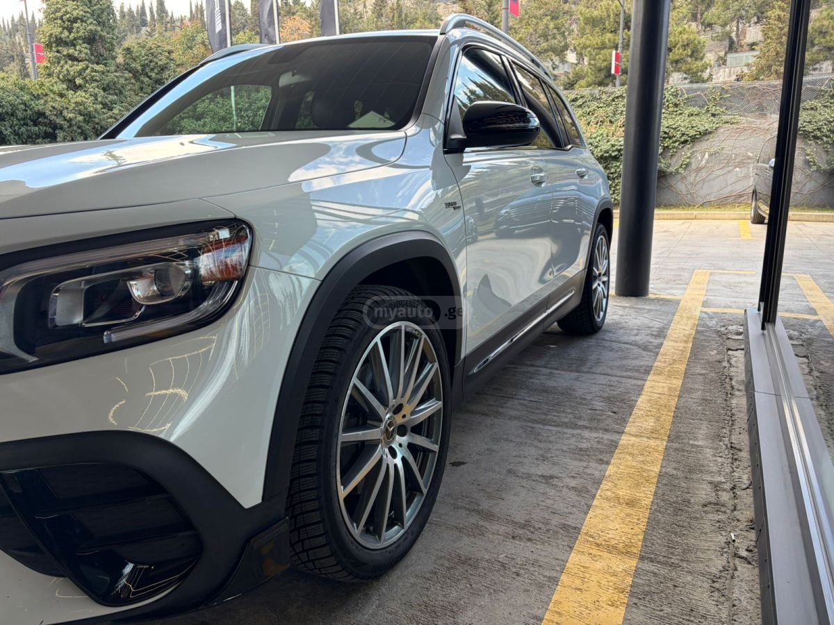 Mercedes-Benz GLB 250 - фото 6