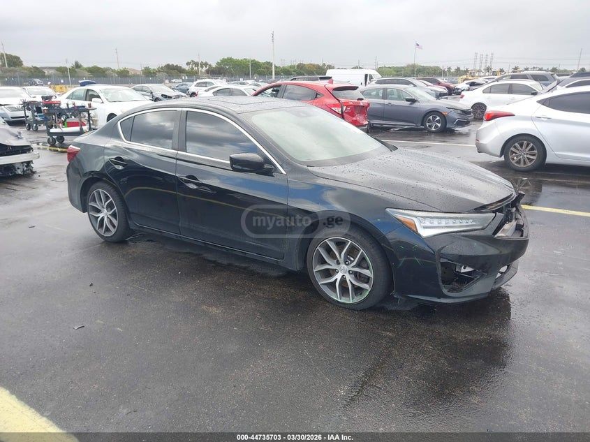 Acura ILX - фото 1