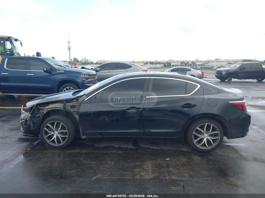 Acura ILX - фото 14