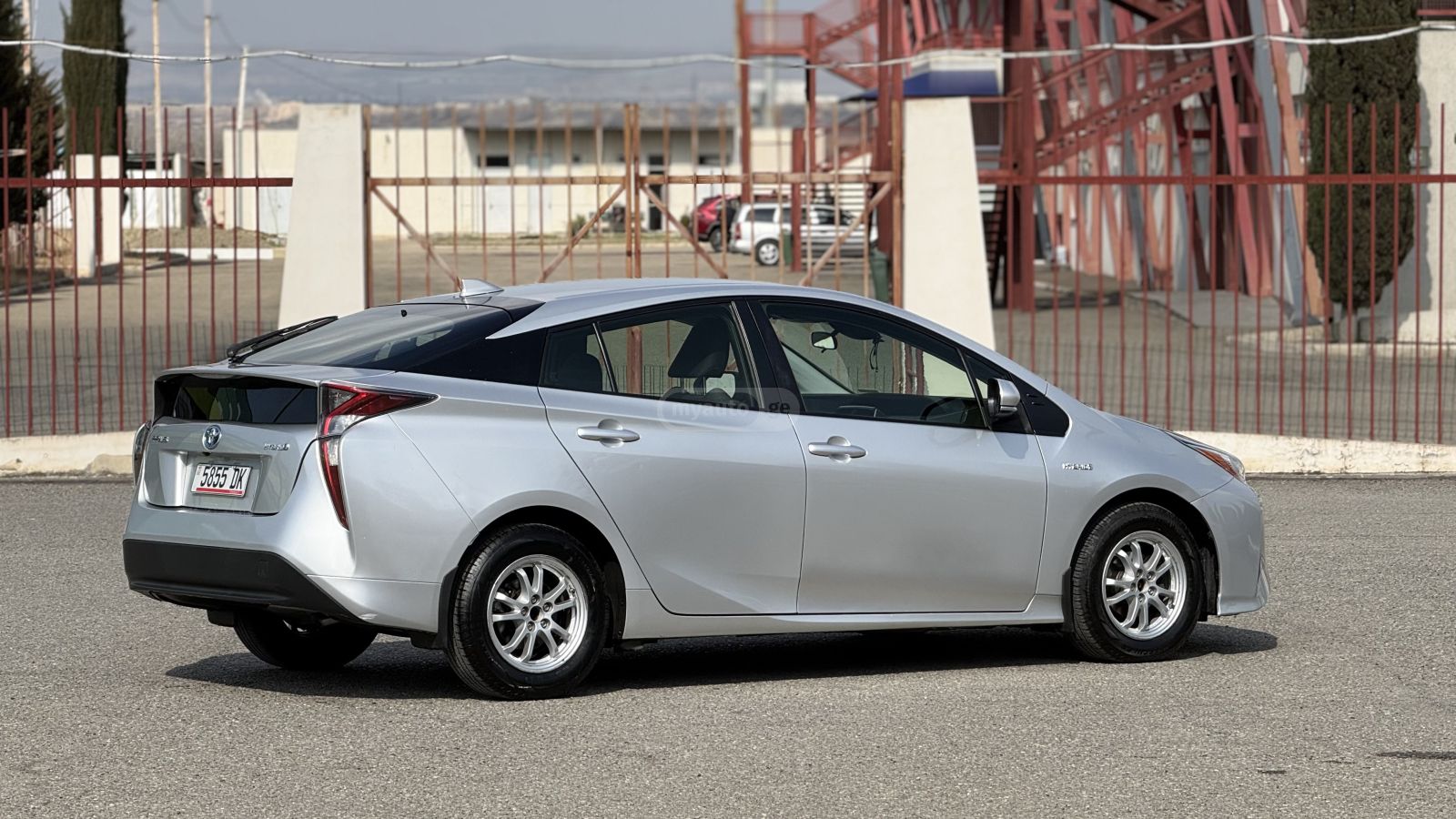 Toyota Prius - фото 7