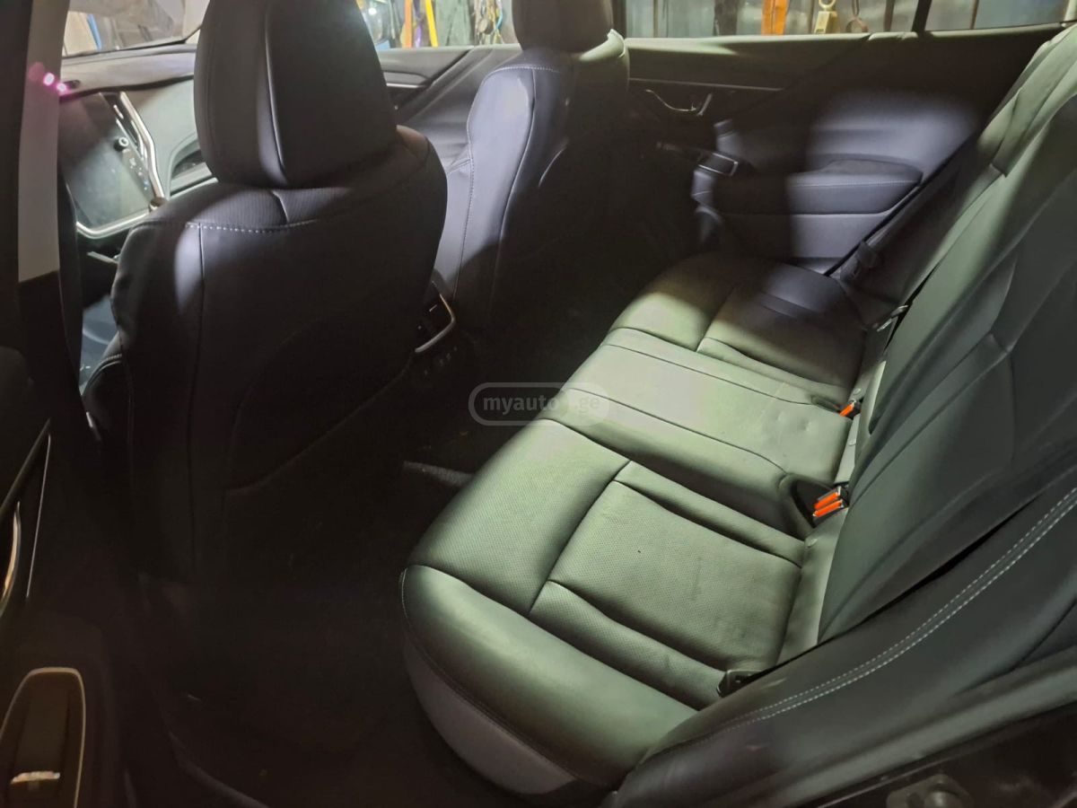 Subaru Limited 4dr All-Wheel Drive Se — миниатюра 13