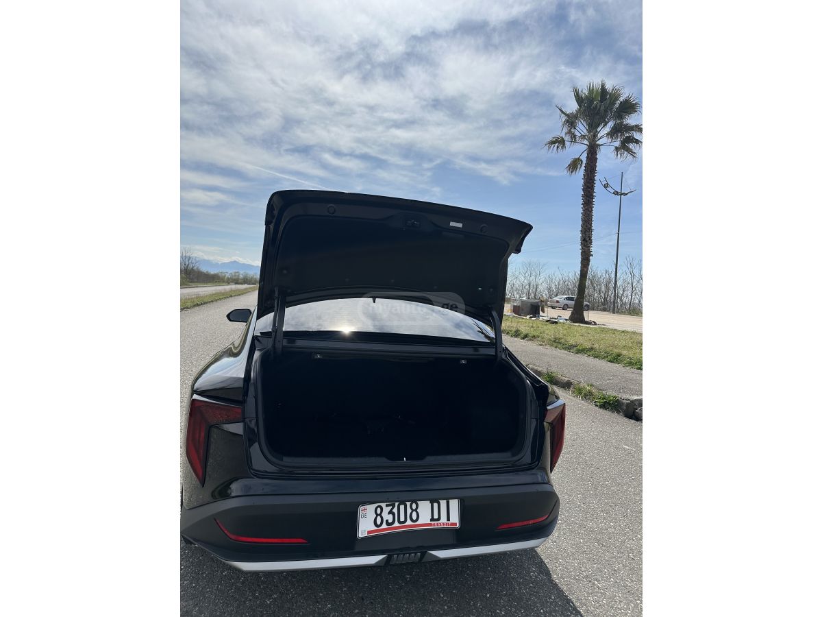 Kia Lx — миниатюра 5