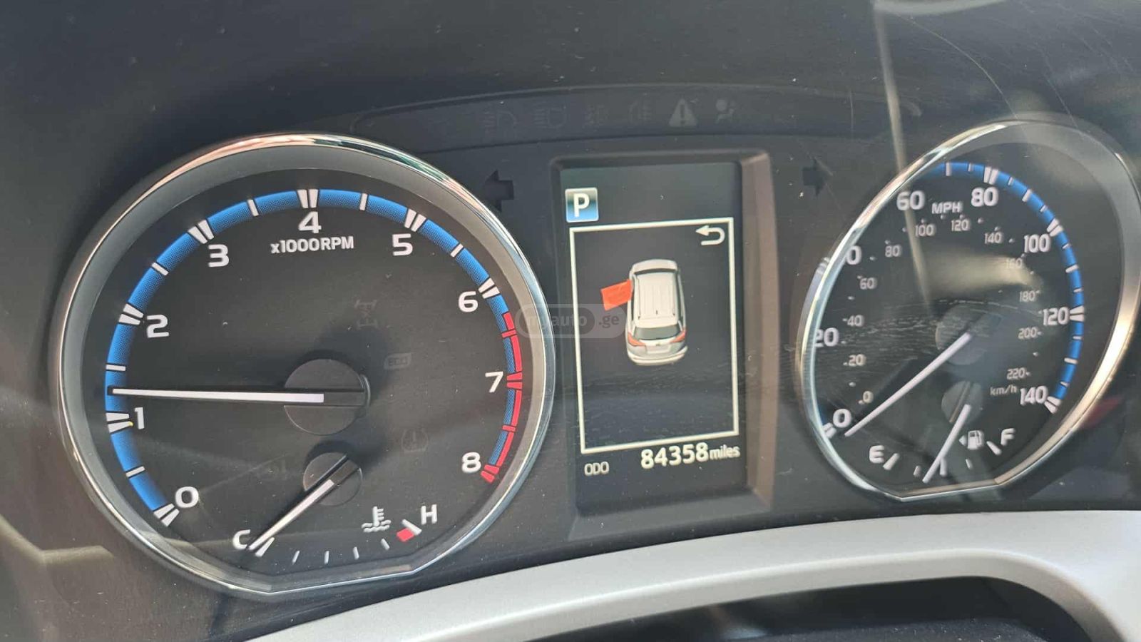 Toyota RAV 4 - фото 8