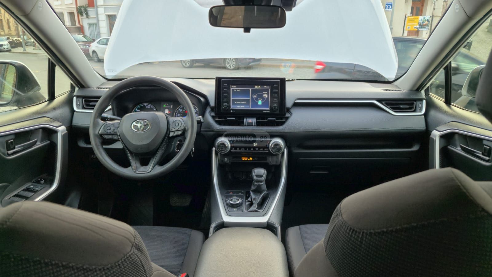 Toyota RAV 4 - фото 7