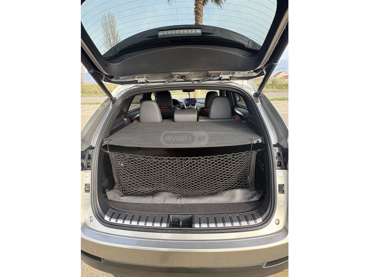 Lexus NX 300 - фото 11