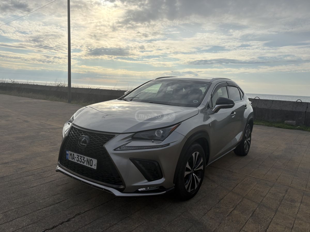 Lexus NX 300 - фото 2
