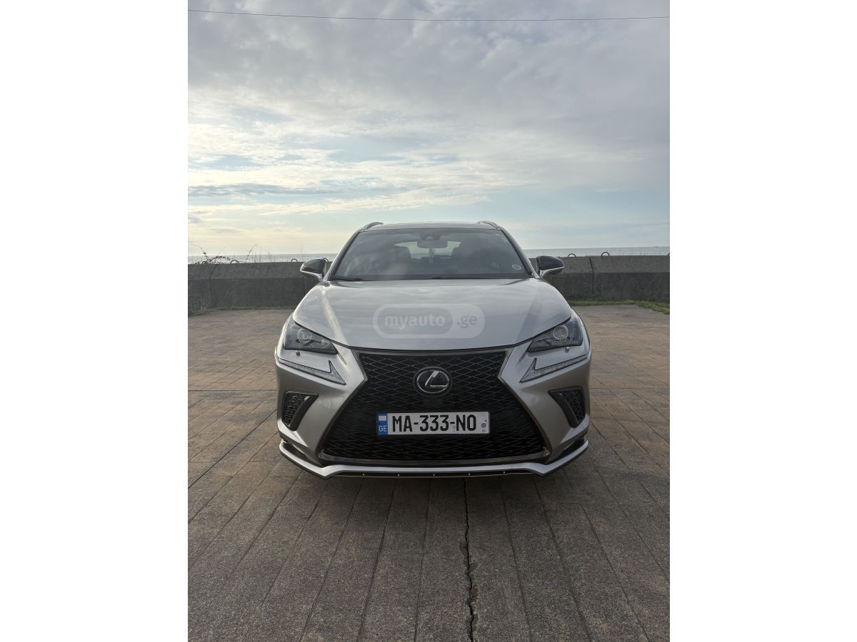 Lexus NX 300 - фото 3