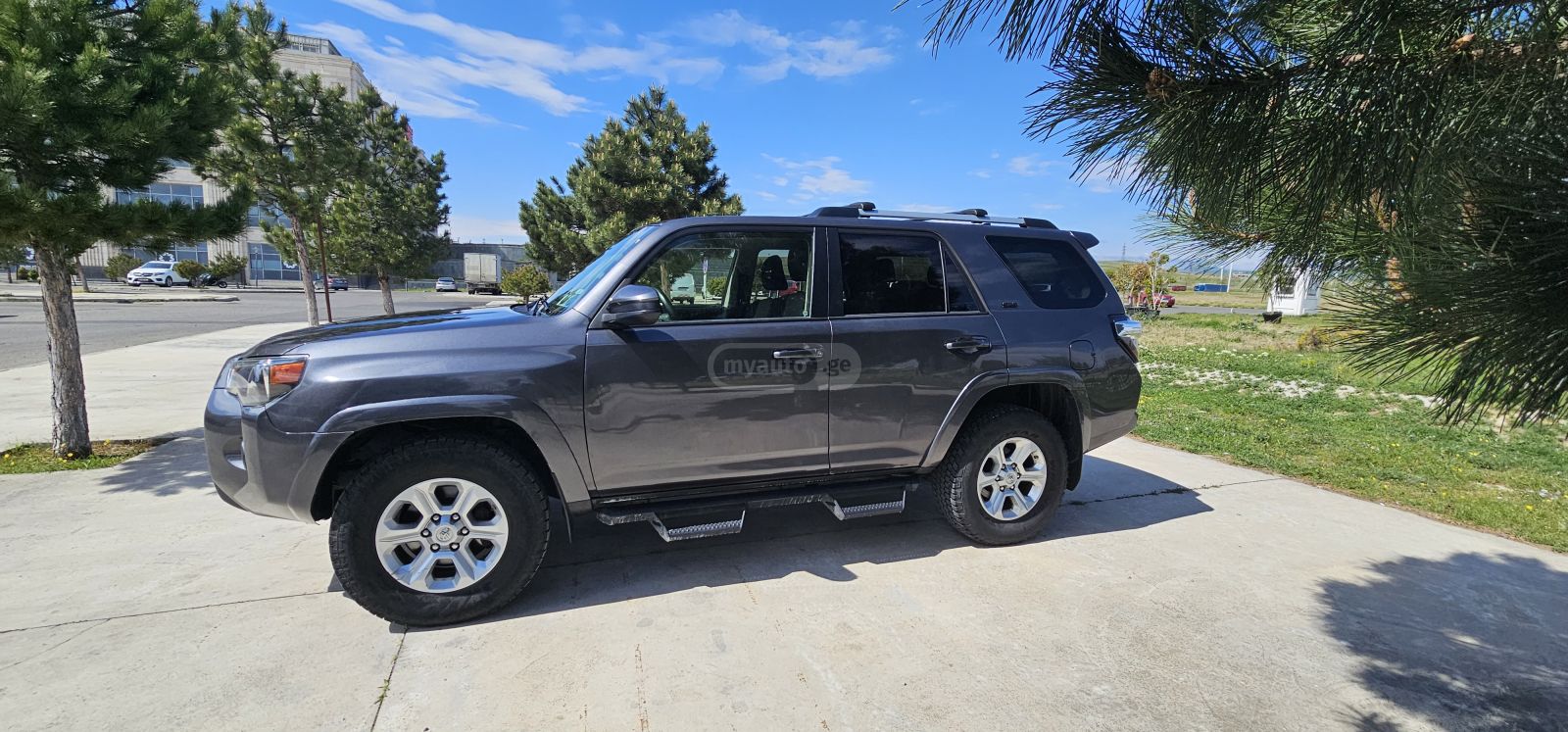 Toyota 4Runner - фото 7