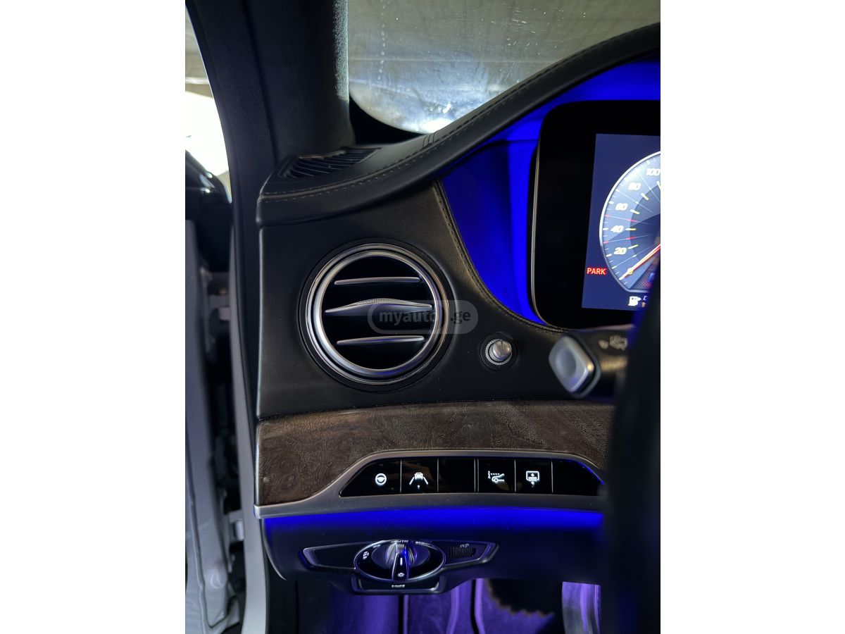 Mercedes-Benz S 560 - фото 9