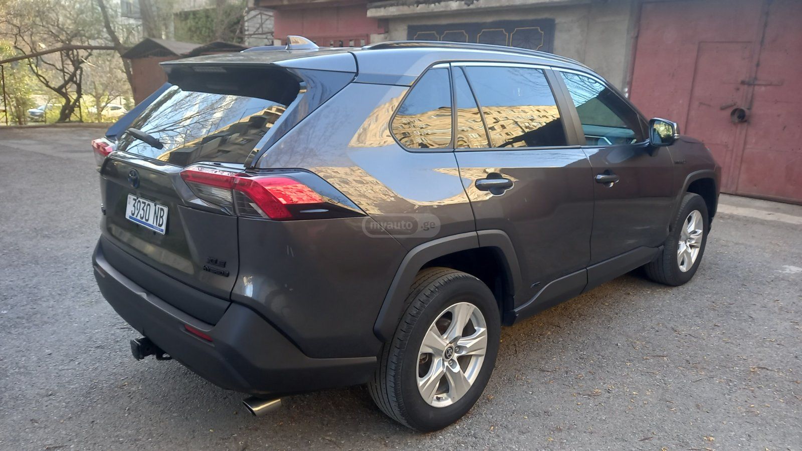 Toyota RAV 4 - фото 4