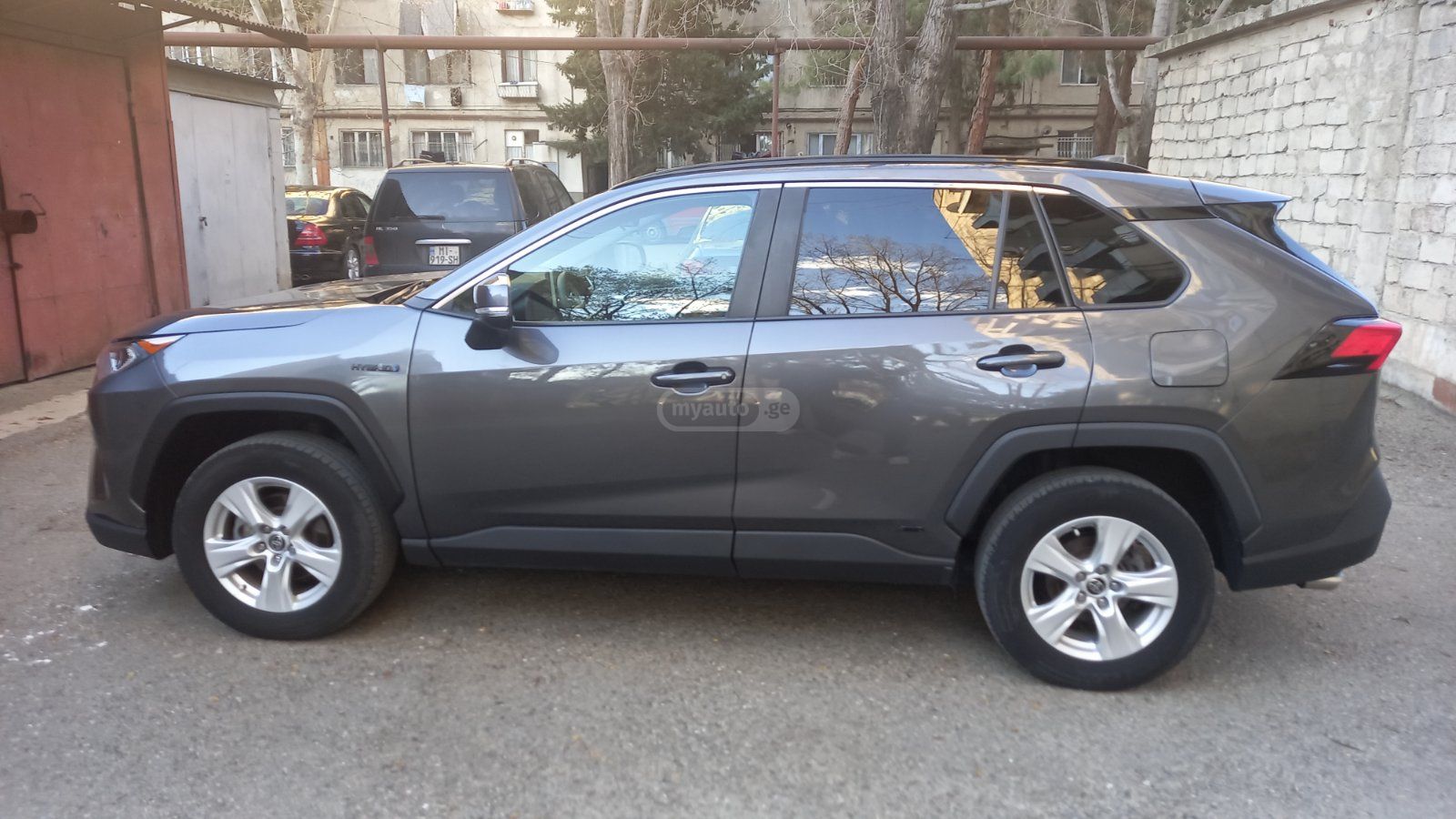 Toyota RAV 4 - фото 5