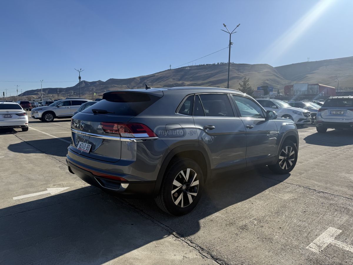 Volkswagen Atlas 2023 — миниатюра 3