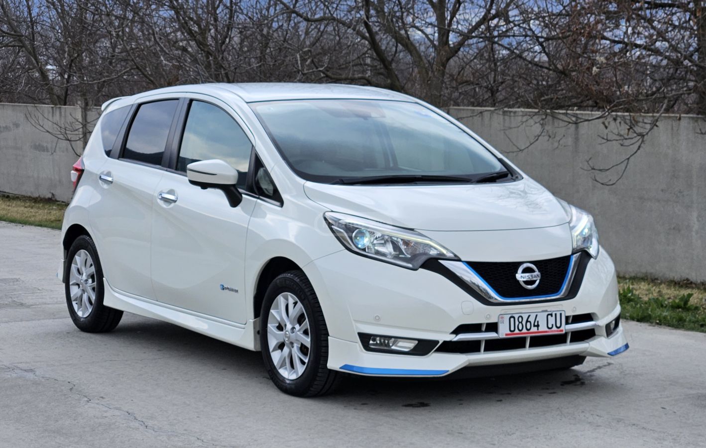 Nissan Note - фото 1