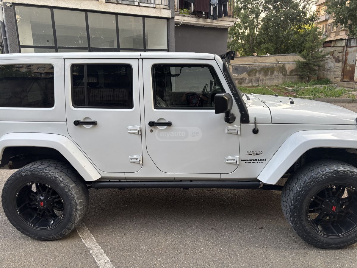 Jeep Wrangler - фото 4